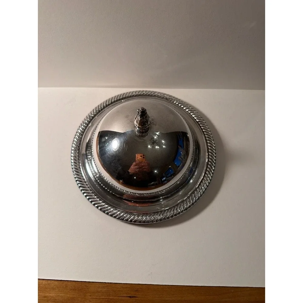 Vintage International Silver Castleton Silverplate Round Covered Butter Dish wit